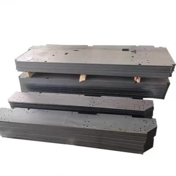 Placa de aço carbono com corte a laser