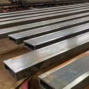 Tubo quadrado de ângulo reto